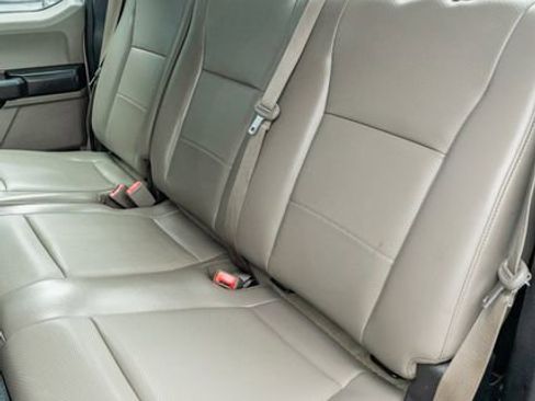 Used 2019 Ford F250 XL image 35