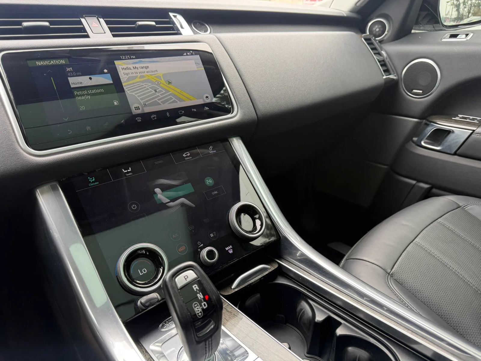 Used 2019 Land Rover Range Rover Sport HSE AWD/4WD image 35
