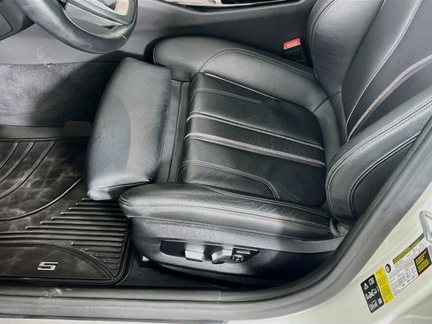 Used 2019 BMW 540i xDrive AWD/4WD image 21