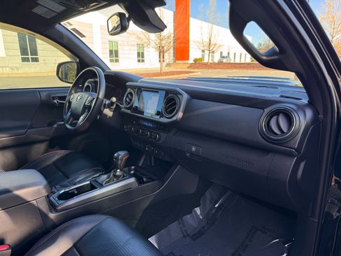Used 2018 Toyota Tacoma TRD Pro image 55