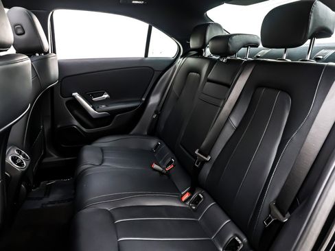 Used 2022 Mercedes-Benz A 220 image 7