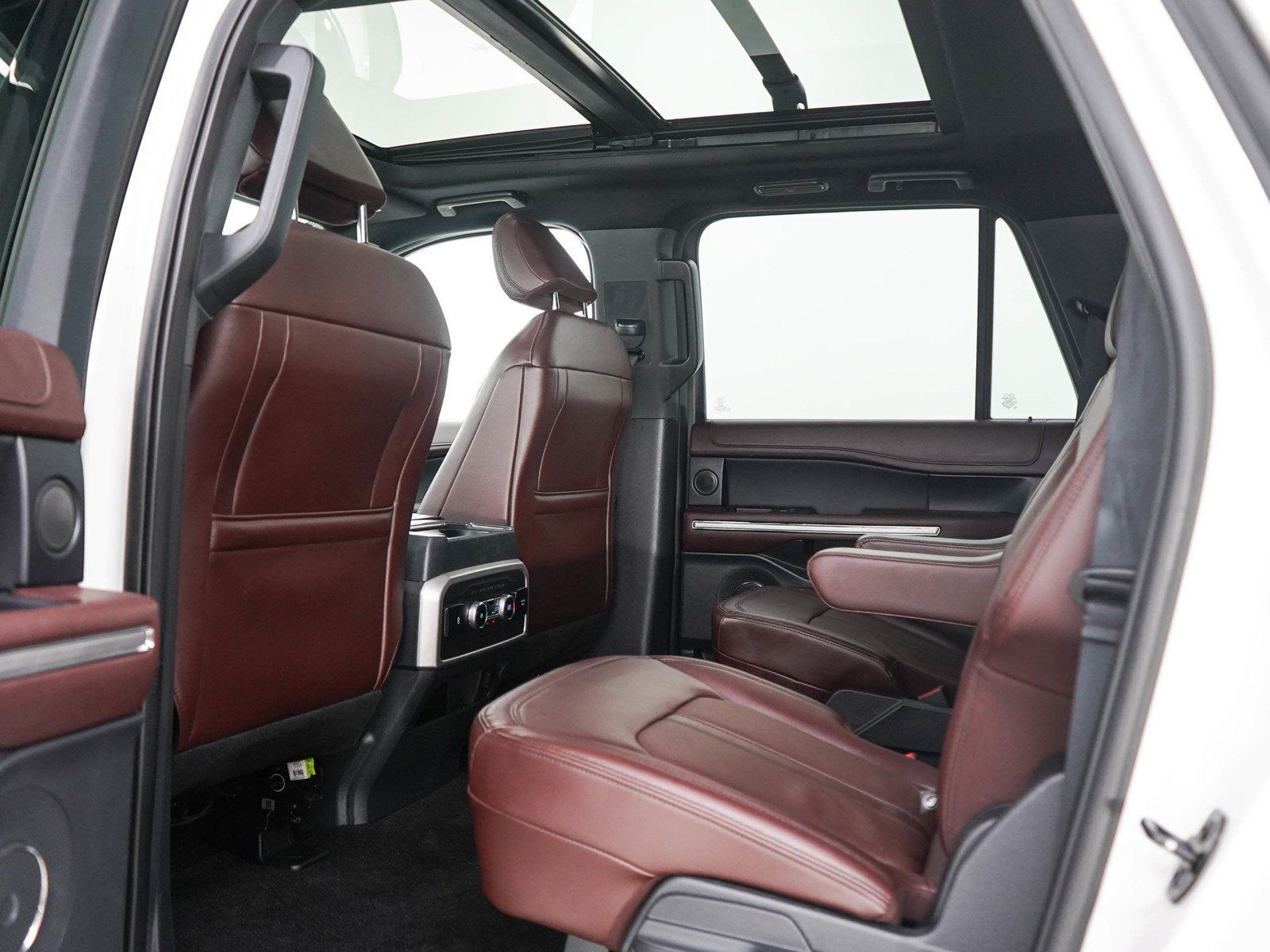 Used 2022 Ford Expedition Max Limited AWD/4WD image 19