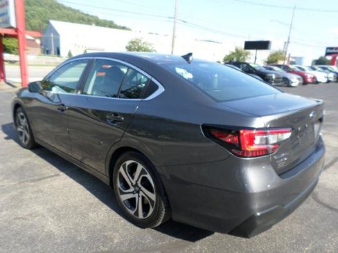 Used 2022 Subaru Legacy Limited image 7