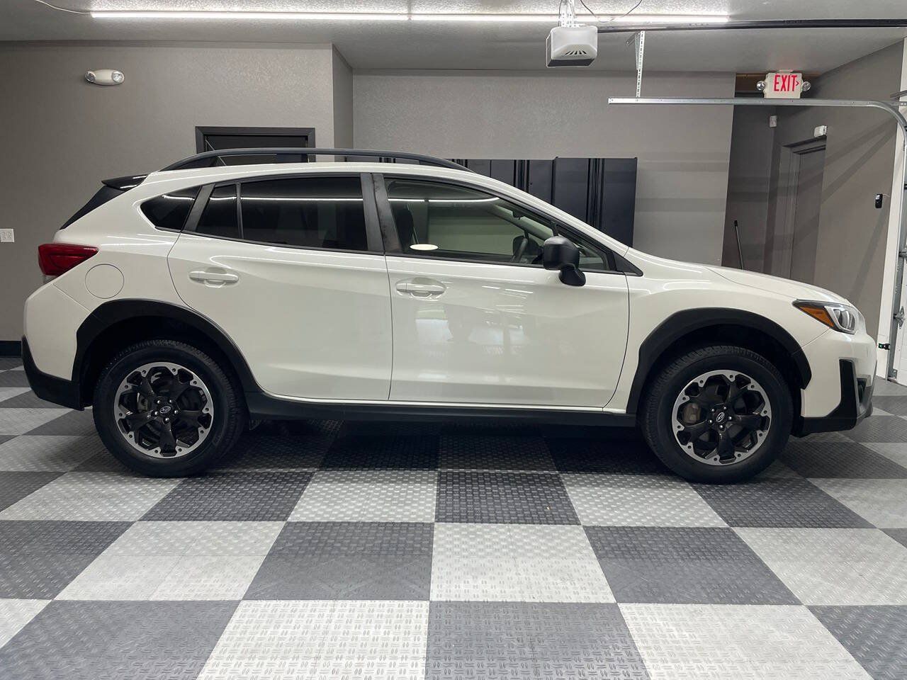 Used 2023 Subaru Crosstrek 2.0i AWD/4WD image 5