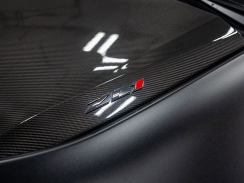 Used 2022 Chevrolet Camaro ZL1 RWD image 29