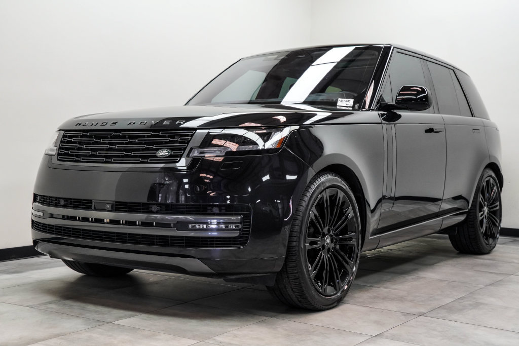 Used 2023 Land Rover Range Rover First Edition AWD/4WD image 9