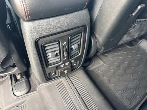 Used 2022 Dodge Durango R/T AWD/4WD image 19