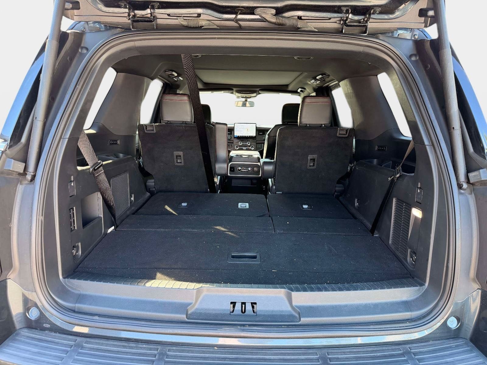 Used 2023 Ford Expedition Limited RWD image 21