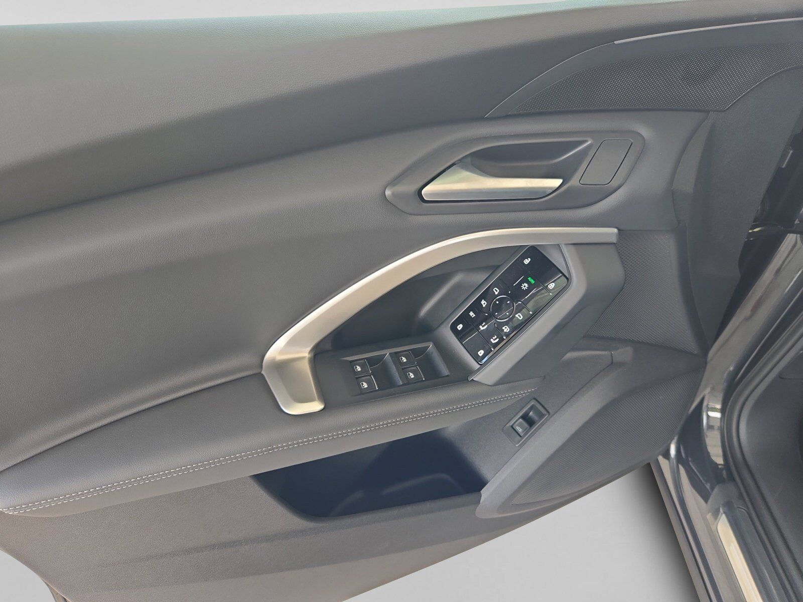 New 2026 Audi Q5 Premium AWD/4WD image 11