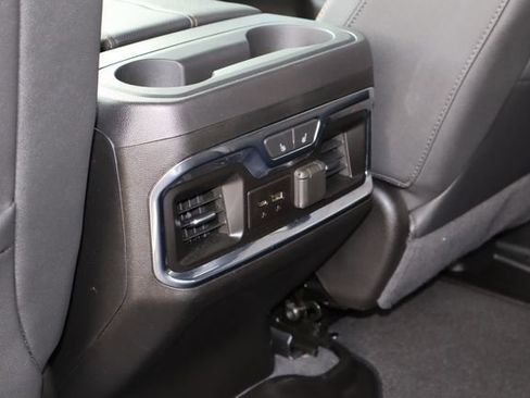 Used 2023 GMC Sierra 2500 AT4 w/ AT4 Premium Plus Package AWD/4WD image 19