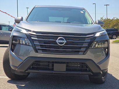 New 2026 Nissan Rogue SV w/ Cold Weather Package