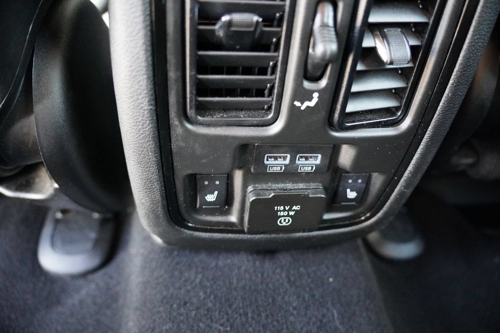 Certified 2024 Dodge Durango R/T AWD/4WD image 21