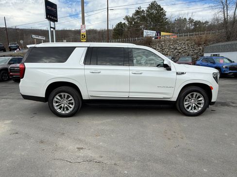 Used 2023 GMC Yukon XL SLT w/ Max Trailering Package image 6