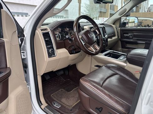 Used 2018 RAM 2500 Longhorn AWD/4WD image 10