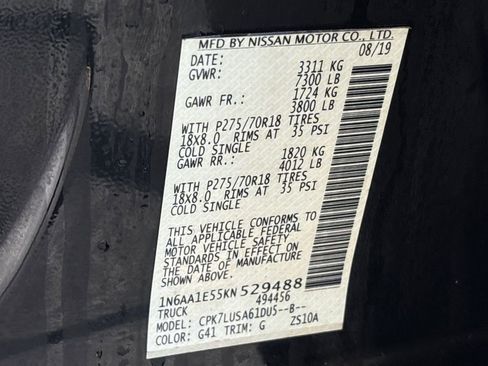 Used 2019 Nissan Titan PRO-4X image 36