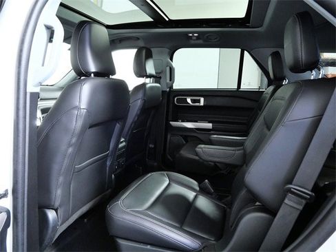 Certified 2023 Ford Explorer XLT w/ Equipment Group 202A image 13