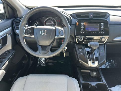 Used 2018 Honda CR-V LX image 10