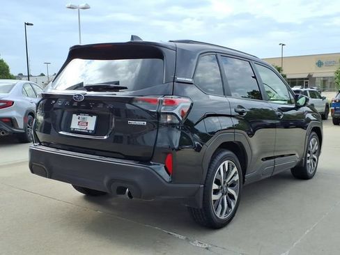 Certified 2025 Subaru Forester Touring w/ Popular Package - Touring AWD/4WD image 5