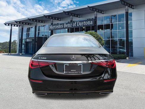 New 2025 Mercedes-Benz S 580 4MATIC Sedan image 5