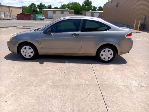 Used 2008 Ford Focus S image 6