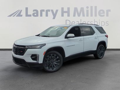 Used 2023 Chevrolet Traverse RS