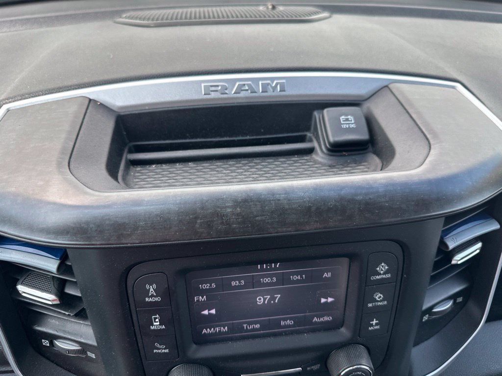 Used 2020 RAM 1500 Big Horn AWD/4WD image 39