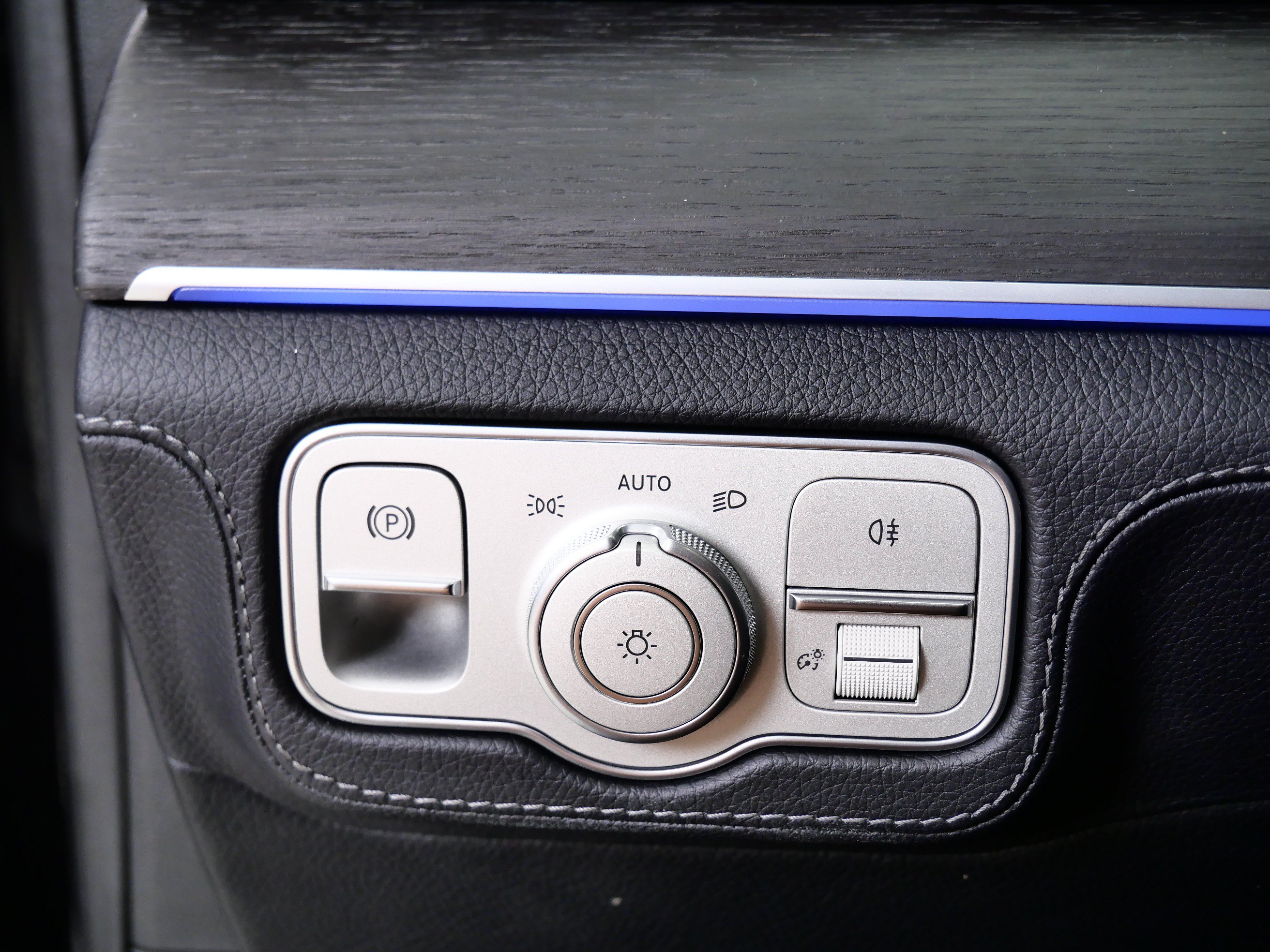 Certified 2024 Mercedes-Benz GLE 53 AMG 4MATIC image 29