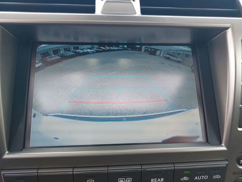 Used 2020 Lexus GX 460 Premium AWD/4WD image 25