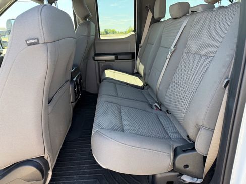Used 2017 Ford F250 XLT w/ XLT Value Package AWD/4WD image 22