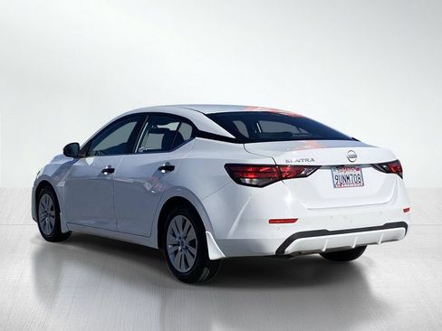 Used 2025 Nissan Sentra S FWD image 4
