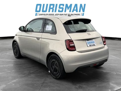 New 2025 FIAT 500 e image 4