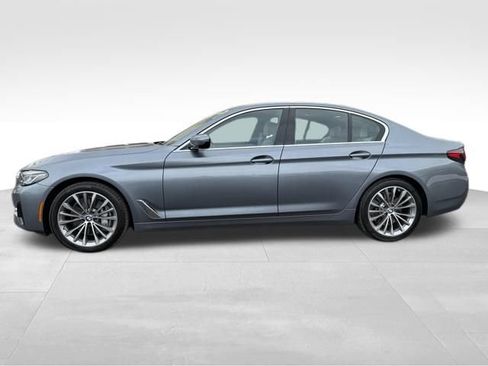 Used 2022 BMW 540i xDrive w/ Premium Package AWD/4WD image 4