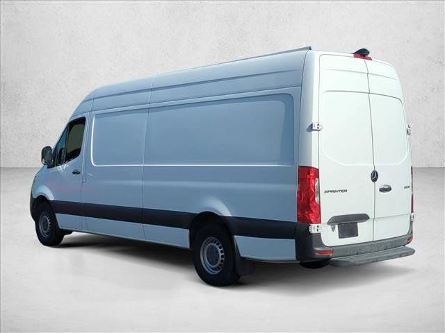 Used 2019 Mercedes-Benz Sprinter 170 Cargo image 7