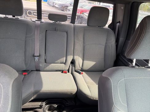 Used 2020 RAM 2500 Big Horn w/ Level 2 Equipment Group image 13