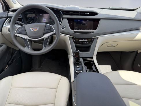 New 2026 Cadillac XT5 Premium Luxury w/ Driver Assist Package FWD image 21