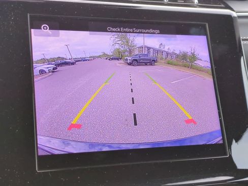 Used 2025 Jeep Grand Cherokee Altitude image 19