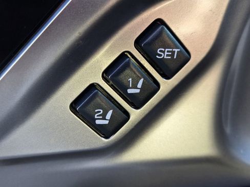 Used 2025 Subaru Outback Limited image 20