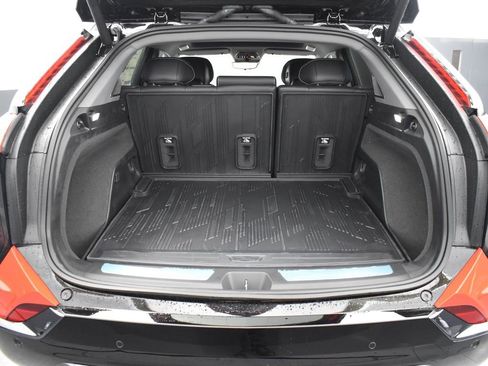 New 2026 Cadillac Optiq Sport 2 image 31