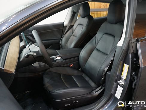 Used 2021 Tesla Model 3 Standard Range Plus image 9