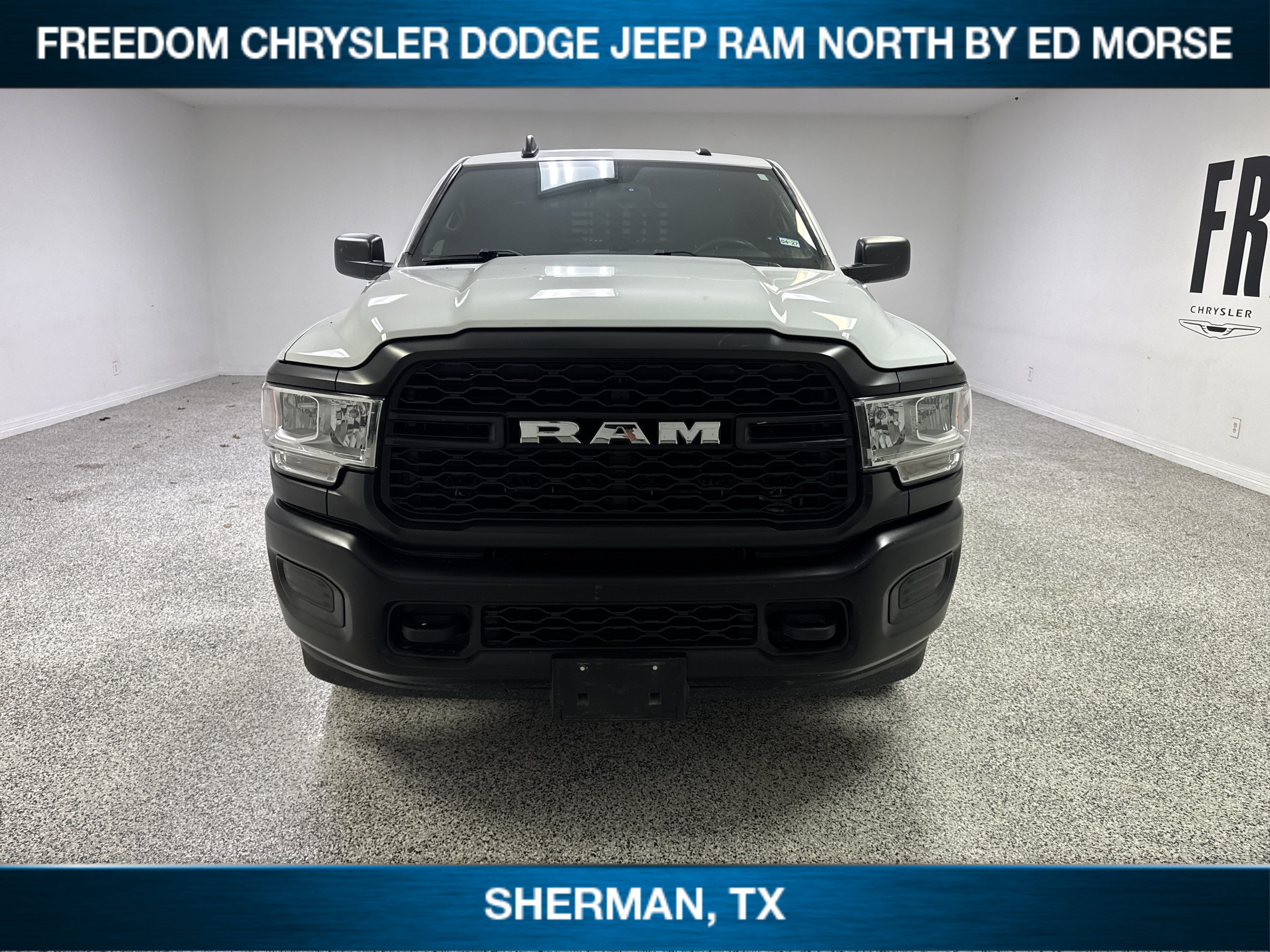 Used 2022 RAM 2500 Tradesman RWD image 2