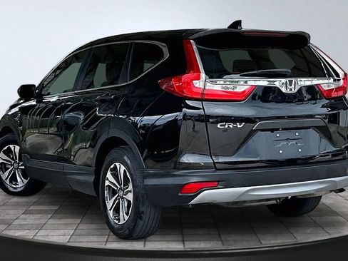 Used 2017 Honda CR-V LX image 4