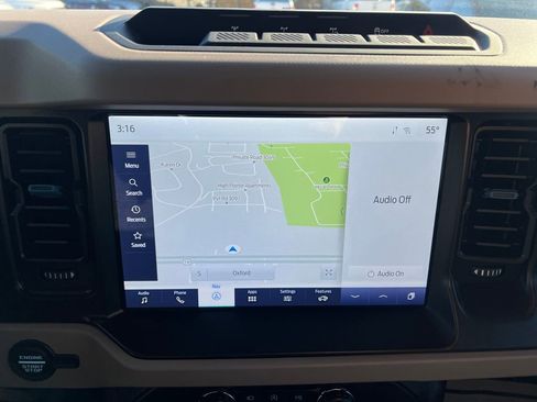 Used 2022 Ford Bronco Wildtrak image 18