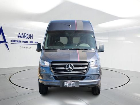 Used 2022 Mercedes-Benz Sprinter 144 Cargo image 4