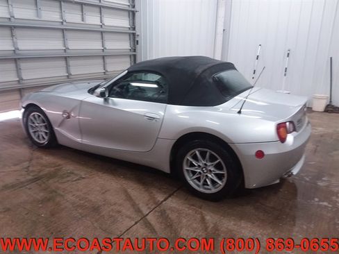Used 2003 BMW Z4 2.5i image 6