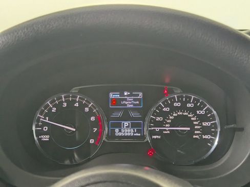 Used 2017 Subaru Forester 2.5i Premium AWD/4WD image 17