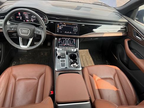 Used 2024 Audi Q8 Premium Plus AWD/4WD image 38