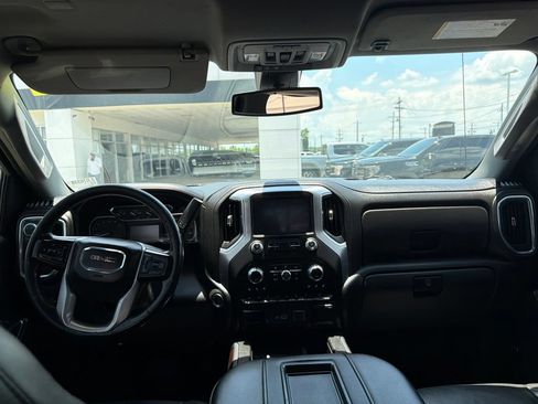 Used 2020 GMC Sierra 1500 SLT w/ SLT Premium Plus Package AWD/4WD image 9