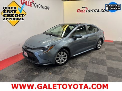 Used 2024 Toyota Corolla LE image 1