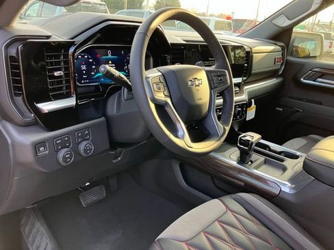New 2026 Chevrolet Silverado 1500 RST AWD/4WD image 18