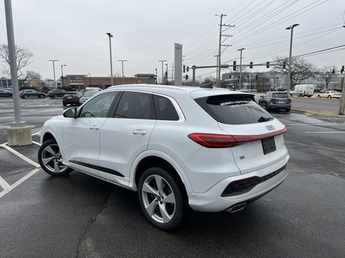 Used 2025 Audi Q5 Premium Plus w/ Premium Plus image 4